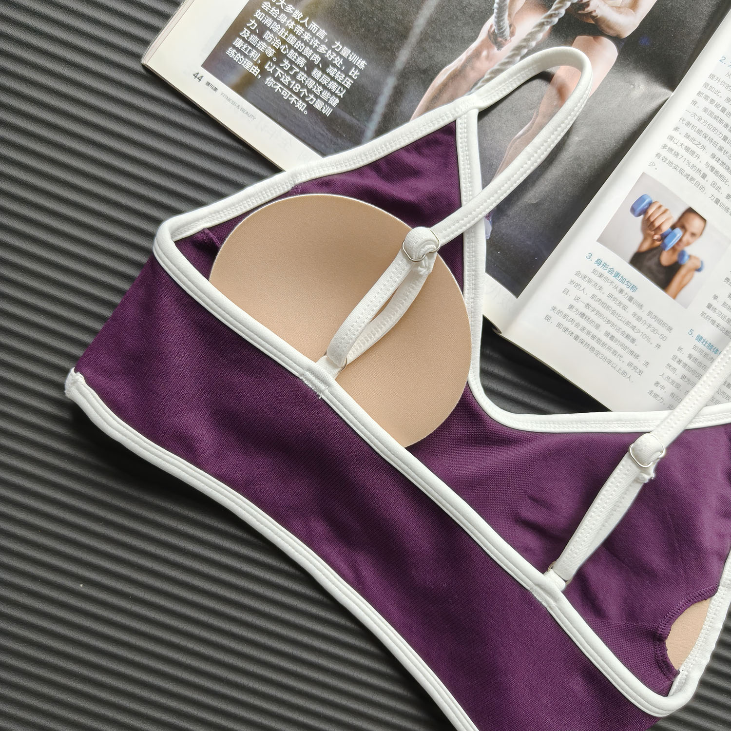 Contrast Color Women's Seamles – обзор и цена Sports Bra Racerback